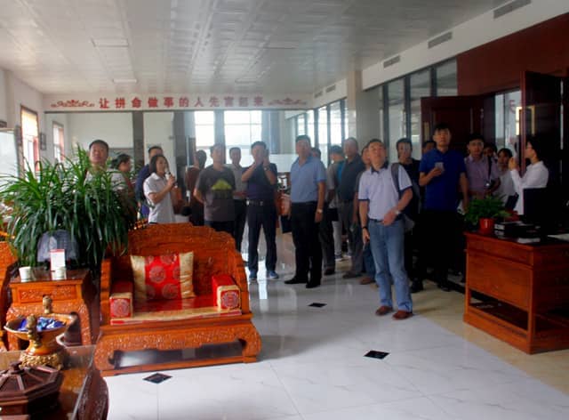 安徽省墻材協(xié)會(huì)會(huì)議暨裝配式建筑研討會(huì)在天意機(jī)械圓滿(mǎn)召開(kāi)