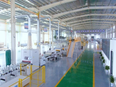 外墻保溫裝飾一體化系統(tǒng)生產(chǎn)線：高效節(jié)能、智能環(huán)保的建筑生產(chǎn)利器