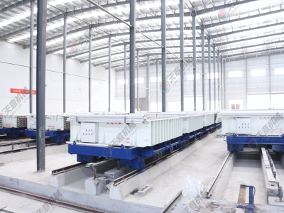 在選擇隔墻板機(jī)廠家時(shí)，需要注意什么？