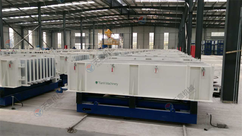 輕質(zhì)隔墻板機設備被看中的幾樣優(yōu)點緣故都是在這兒！